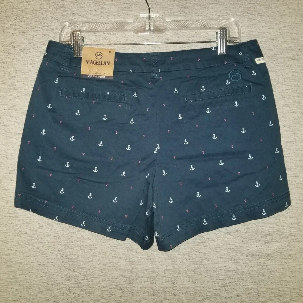 NWT Magellan Outdoors Happy Camper Shorts Women Size 10 Boating Anchor Blue‎ NEW